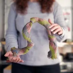Immagine principale del prodotto Hemp Rope Squeaky | Squeaky Rope Gioco in Canapa 