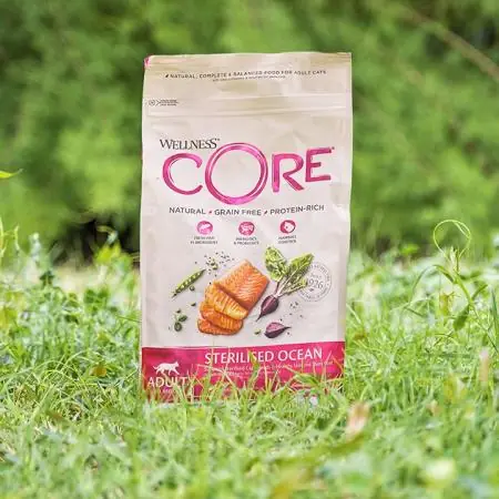 Wellness CORE - Cibo Secco Per Gatti - Salmone  - Sterilizzati - 1.75kg